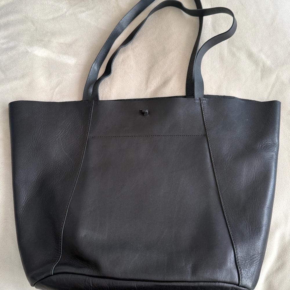 Madewell - The Elsewhere Tie Oversized Tote in Leather